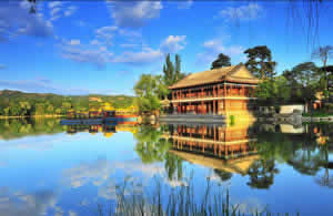 2 Days Chengde Mountain Resort Exploration Tour from Beijing By Train