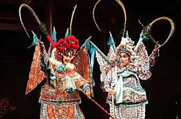 Beijing Group Night Tour of Peking Opera Show