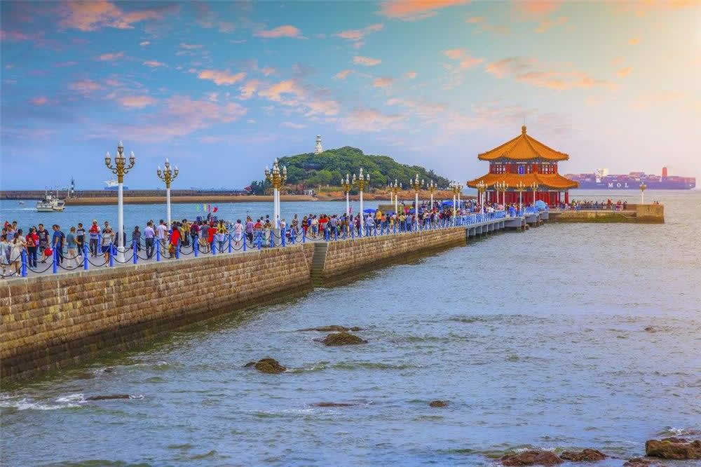 7 Days All Inclusive Shandong Golden Coast Tour from Beijing