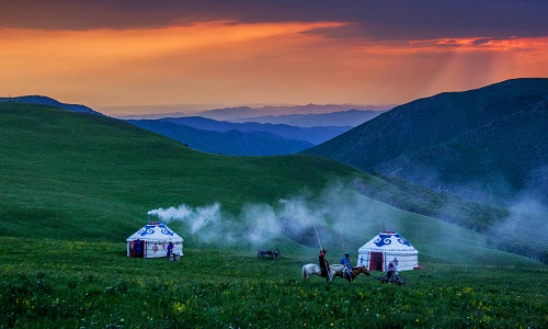 Best Inner Mongolia Day Tour: Explore Hohhot Grassland Highlights & Local Culture