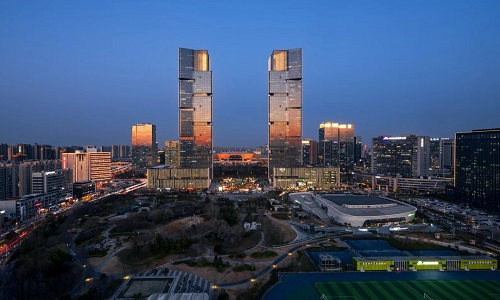 3-Day Zhengzhou & Luoyang Tour: Shaolin Temple & Legendary Heritage
