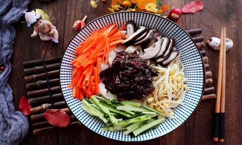 Zha-Jiang-Mian
