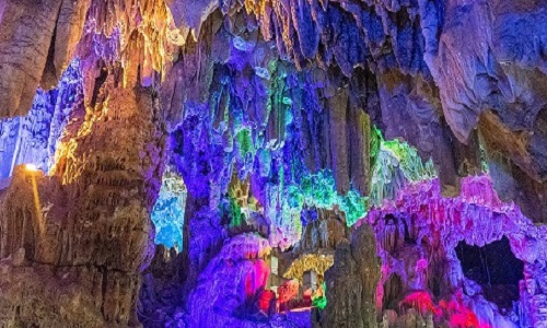 Reed-Flute-Cave-Guilin