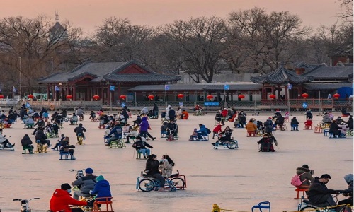 Shichahai-Ice-Rink-Beijing