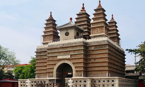 Five-Pagoda-Temple