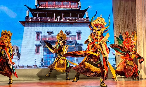 Mongolian-Dance
