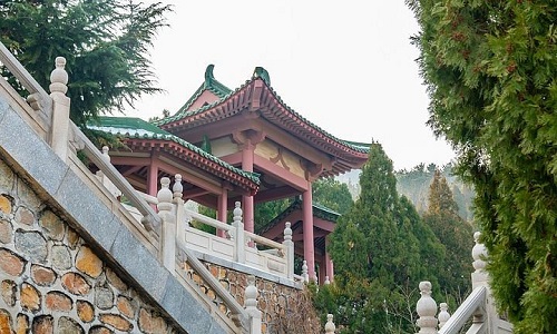 Yantai-Hill-Park-Yantai