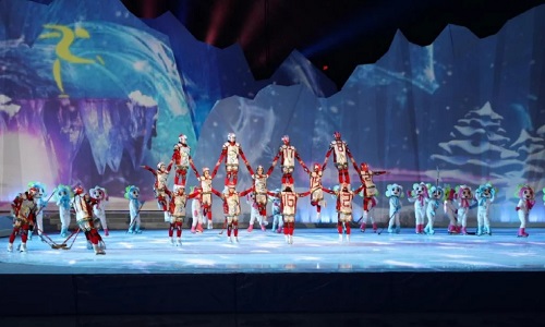 Ice-Acrobatics-Harbin