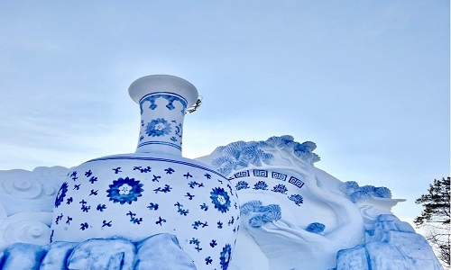 Snow-Sculptures