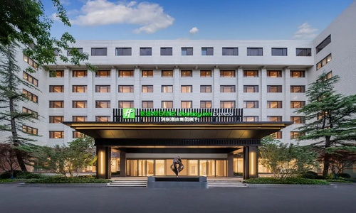 Holiday-Inn-Express-Downtown