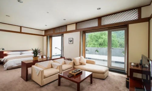 fragrant-hill-hotel-room