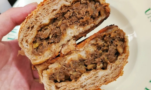 Beef-Sesame-Bun Beef-Sesame-Bun