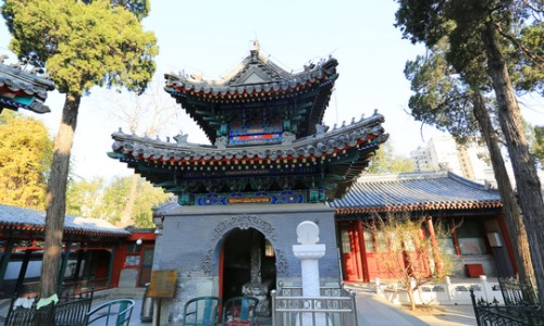 North-and-South-Stele-Pavilion North-and-South-Stele-Pavilion